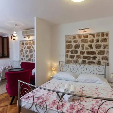 Figura * דוברובניק