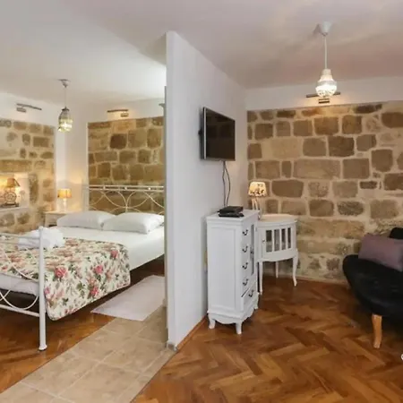 Apartment Figura *