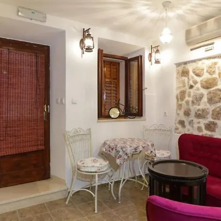Apartment Figura *